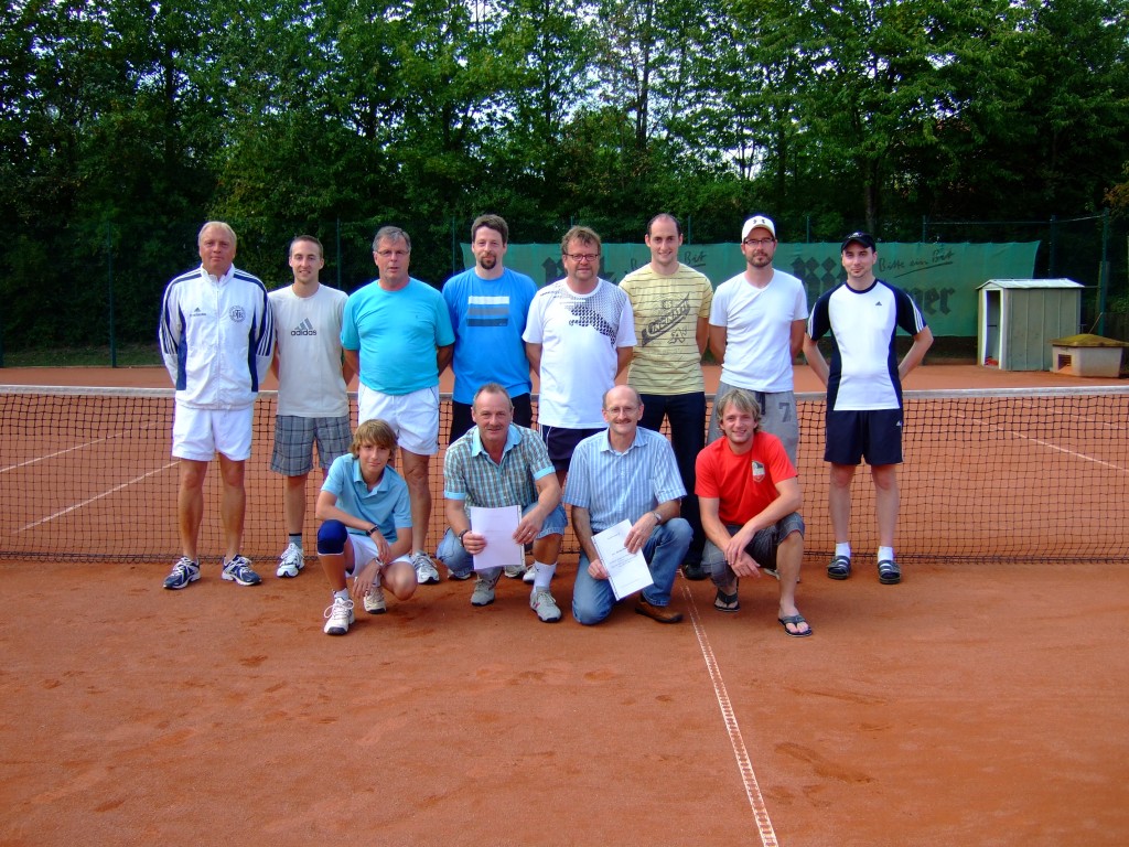 Gruppenbild aller am Ende noch anwesenden Spieler